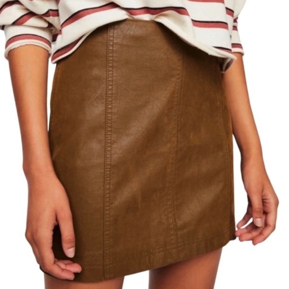 Free People Gorgeous Vegan Coco Mini Skirt Sz 0